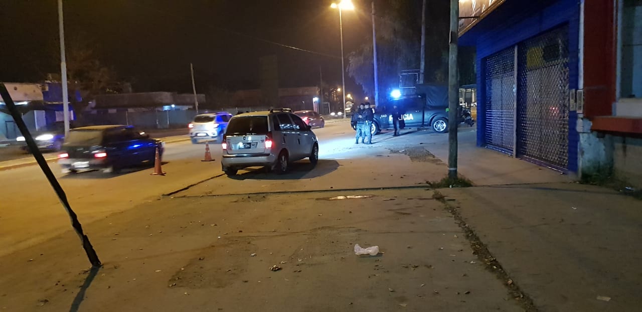 ALEJANDRO KORN: Importante operativo policial en barrio Versalles y Santa Ana 4