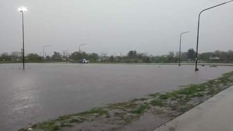 BRANDSEN: Inundaciones, voladuras de techos, caída de árboles y evacuados 25
