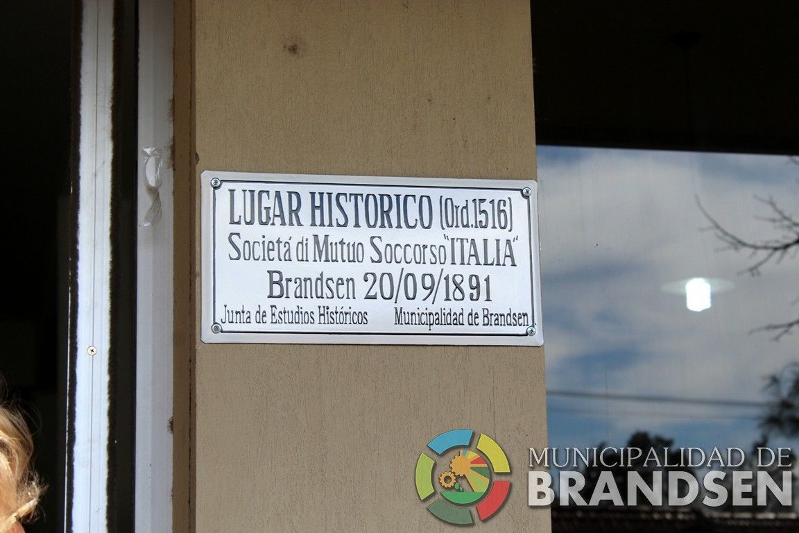 BRANDSEN: El edificio de la Sociedad Italiana fue declarado "Lugar Histórico" 7