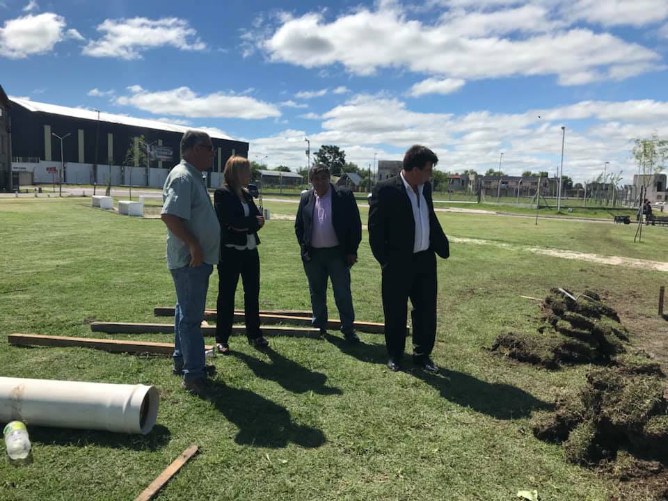 MONTE: Inauguraron un parador fotográfico en uno de los ingresos a la ciudad 10