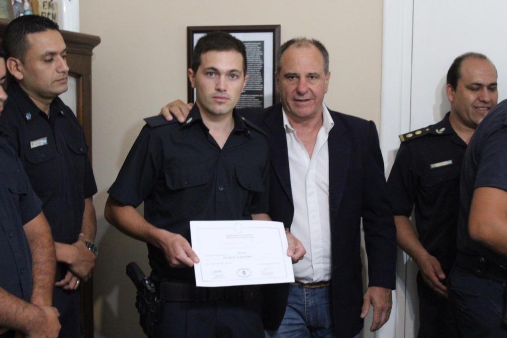 BRANDSEN: Se entregaron reconocimientos a policías 13