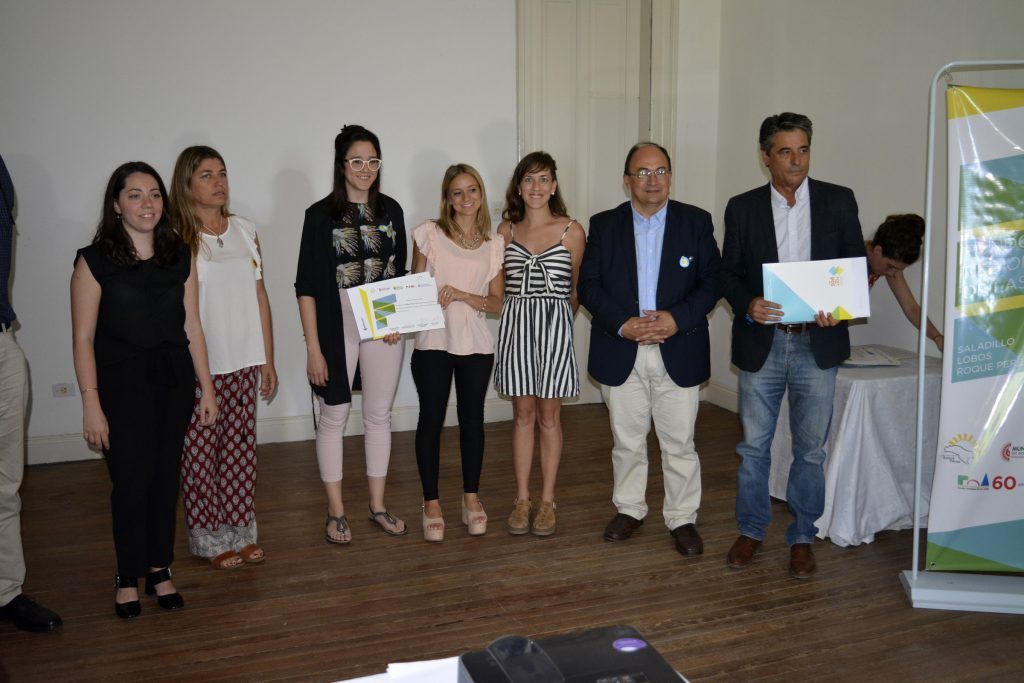 LOBOS: El Fondo Regional entregó becas a diferentes artistas de la ciudad 4
