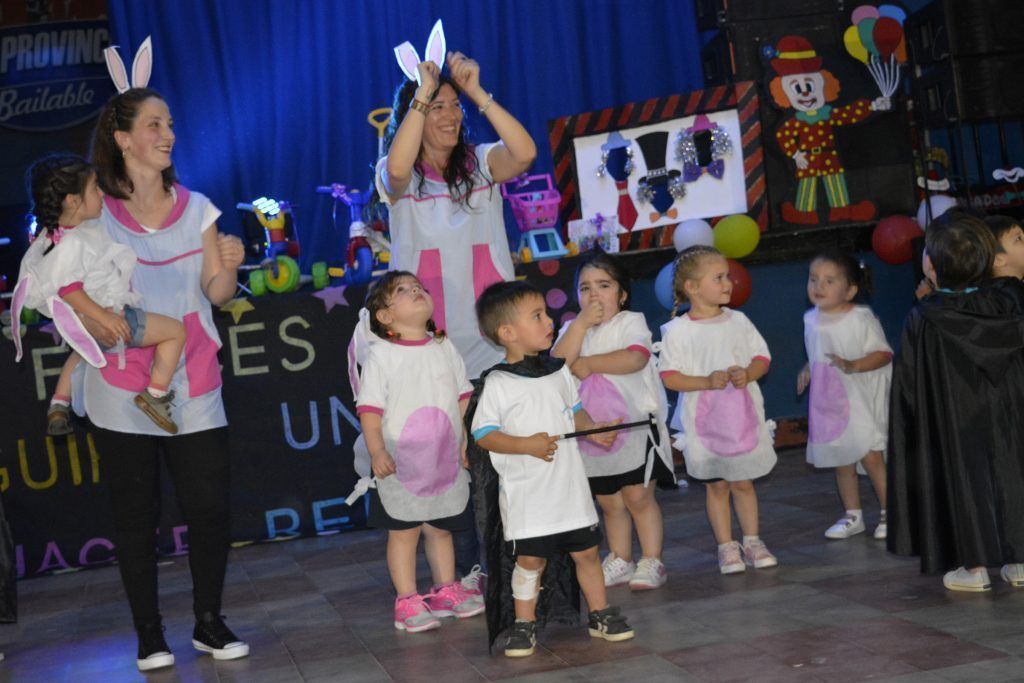 LOBOS: Se realizó la fiesta del jardín maternal municipal 12