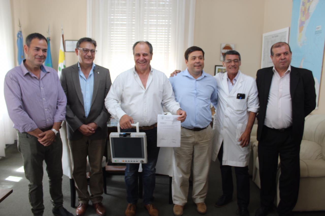 BRANDSEN: Donaron un Monitor Multiparamétrico al hospital Municipal 13