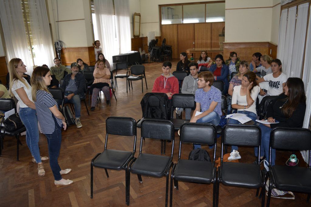 LOBOS: El Ministerio de Desarrollo Social capacitó a emprendedores del distrito 4
