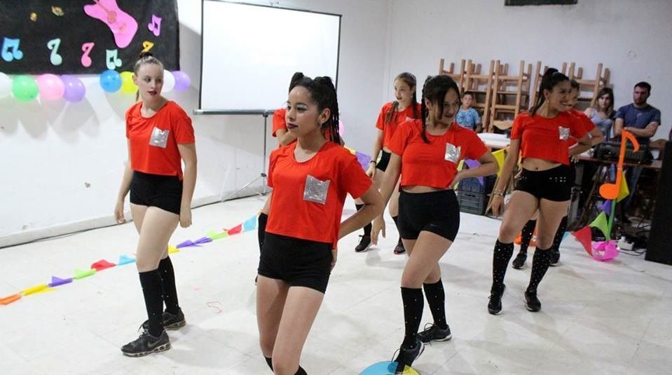 BRANDSEN: El Barrio Los Pinos celebró su fiesta de fin de año 12