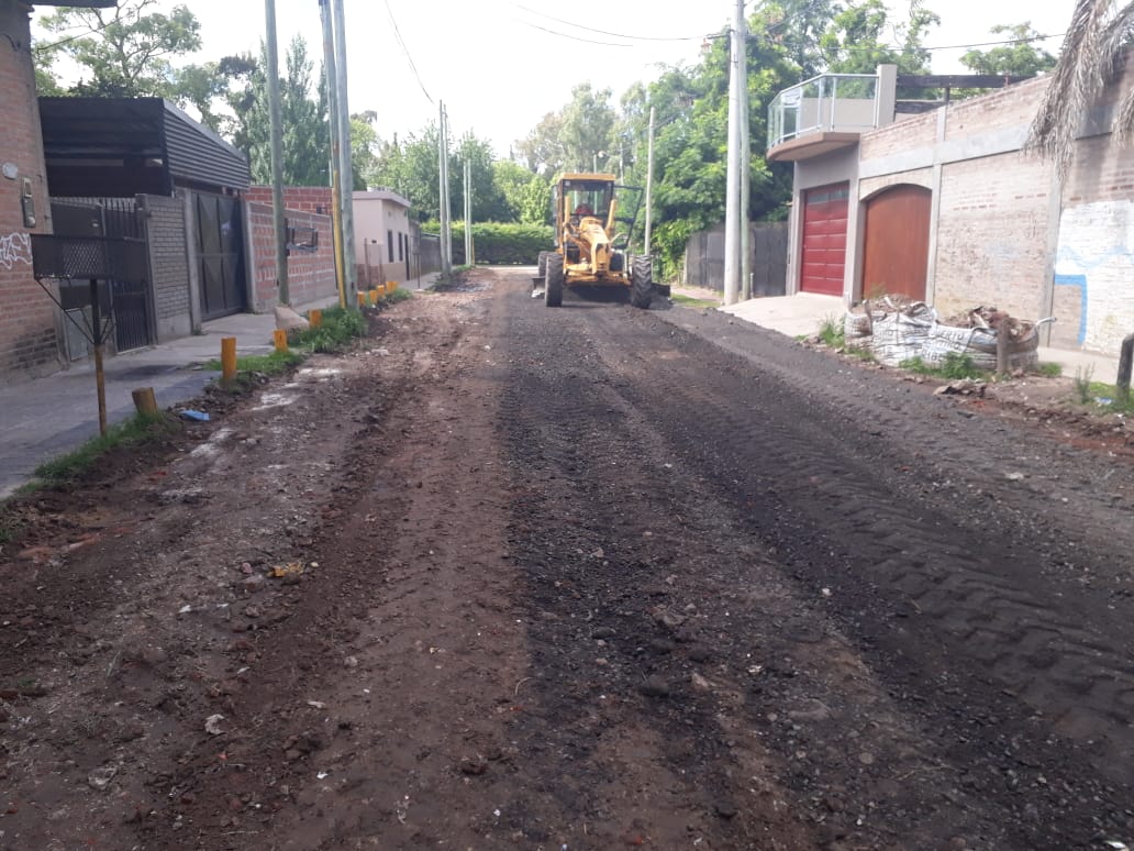 SAN VICENTE: Se realizan trabajos en diferentes puntos del distrito 10