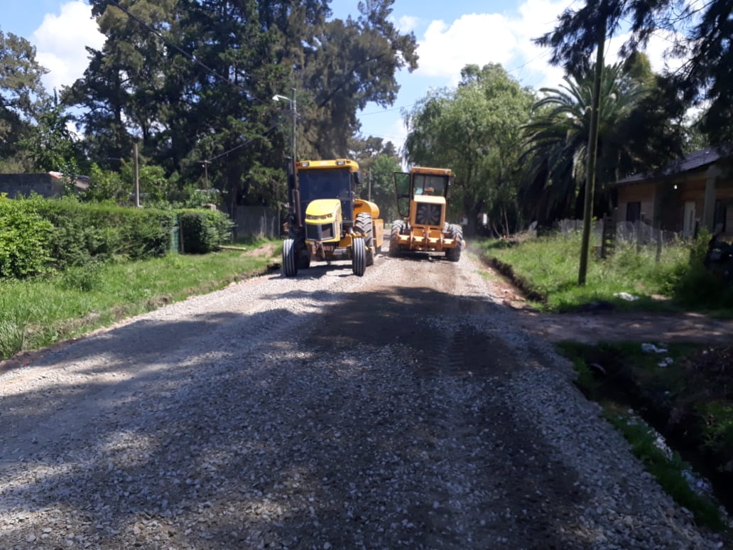 SAN VICENTE: Se realizan trabajos en diferentes puntos del distrito 11