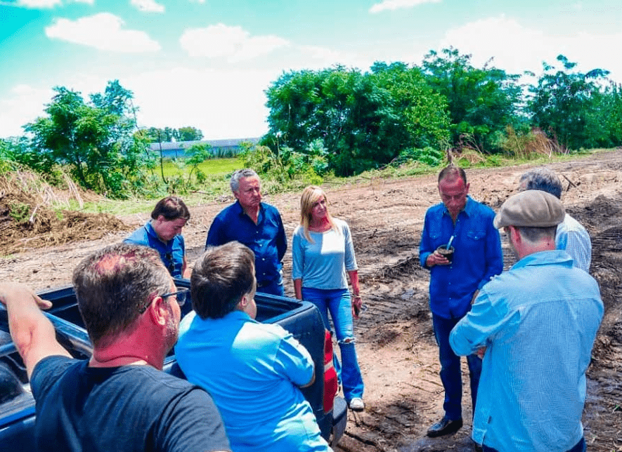 CAÑUELAS: Autoridades municipales recorrieron el futuro Mercado Agroganadero 7
