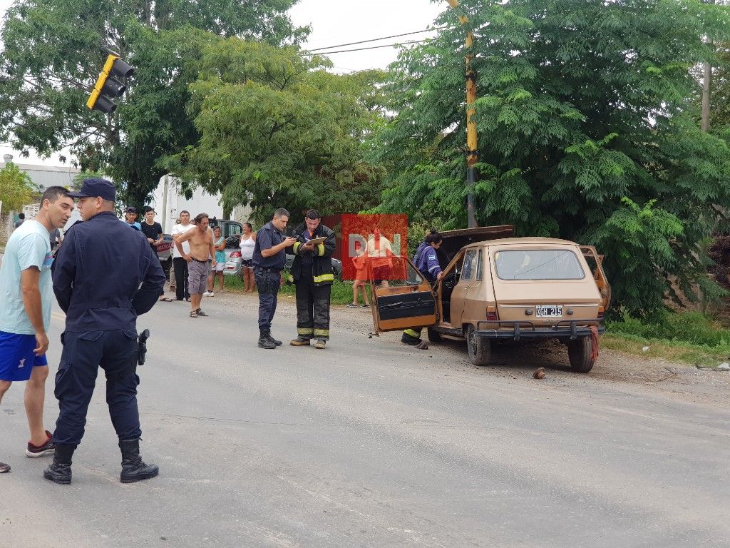 BRANDSEN: Bombero iba a un toque de sirena y sufrió grave accidente 6