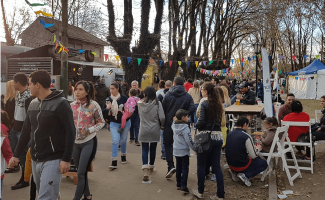 Almirante Brown: Llega a Adrogué el festival "Brown a Cielo Abierto" 6