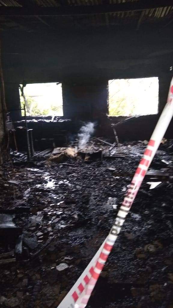 RANCHOS: Devastador incendio de vivienda dejó a una familia sin nada 4