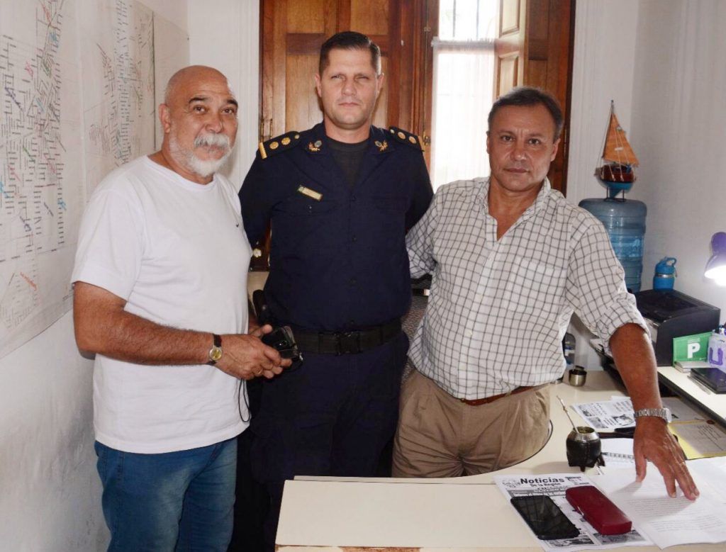 A. KORN: El nuevo titular de la Comisaría visitó el despacho municipal 4