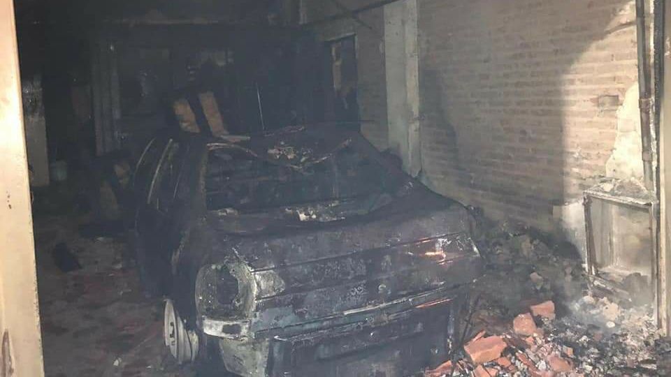 Lomas de Zamora: un incendio destruyó una panadería y un garage 6