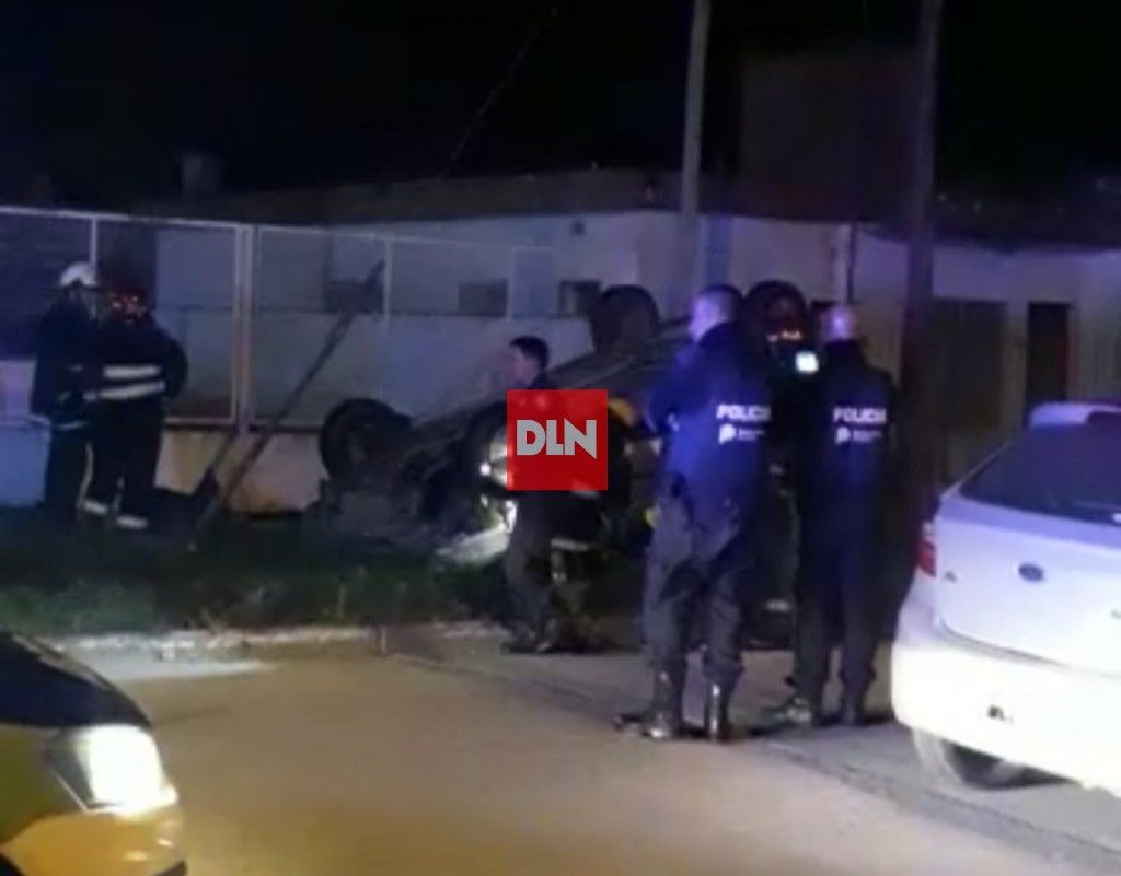 BRANDSEN: Impactante vuelco de un auto en ruta 215 4