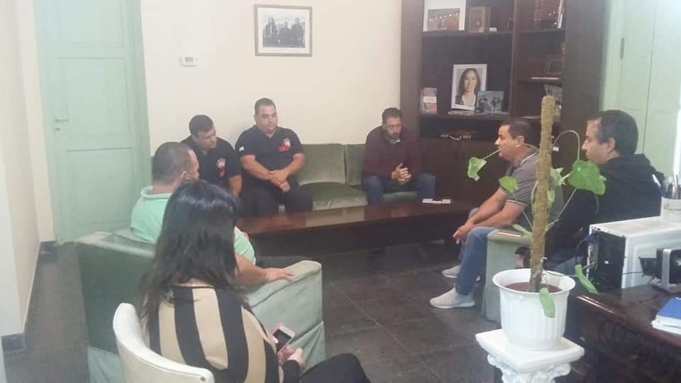 San Vicente: el Intendente recibió a los bomberos que apagaron el fuego en la planta de gas 4