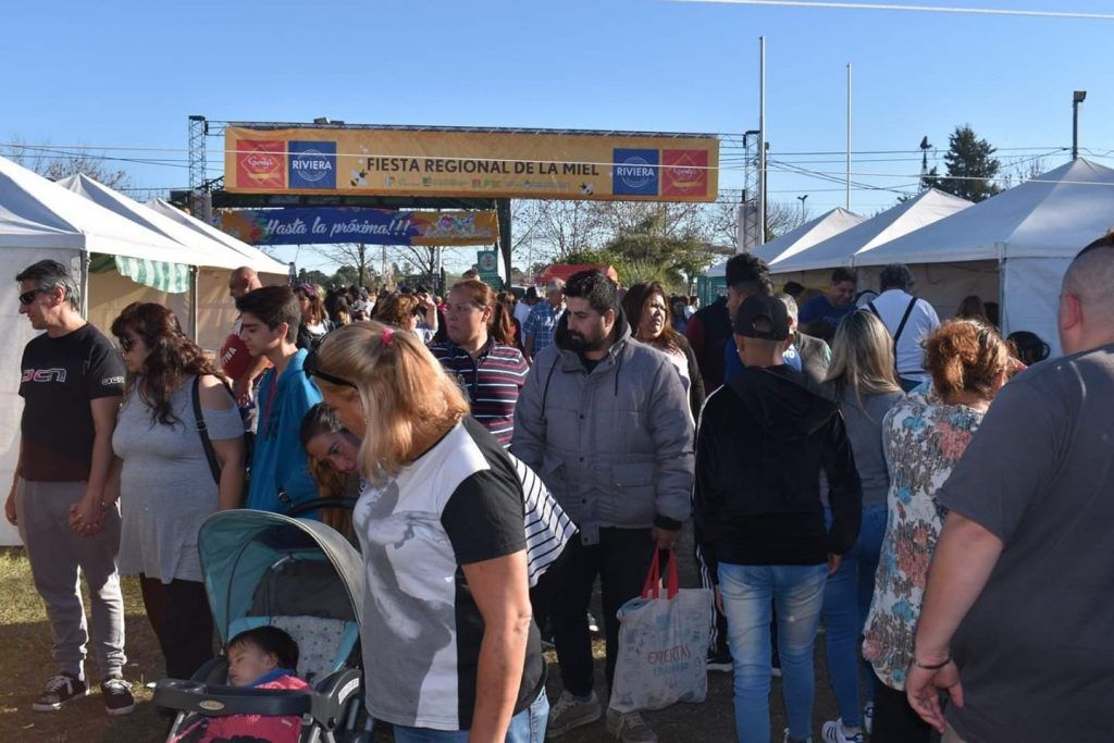 San Vicente: multitudinaria edición de la 7ma Fiesta Regional de la Miel 7
