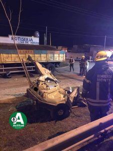 Tragedia en Monte: Cuatro jóvenes perdieron la vida tras impactante accidente 6