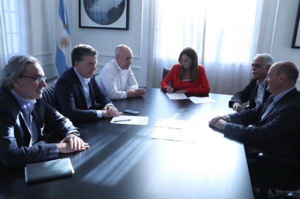 El Gobierno traspasó Edenor y Edesur a la Ciudad y a la Provincia 4