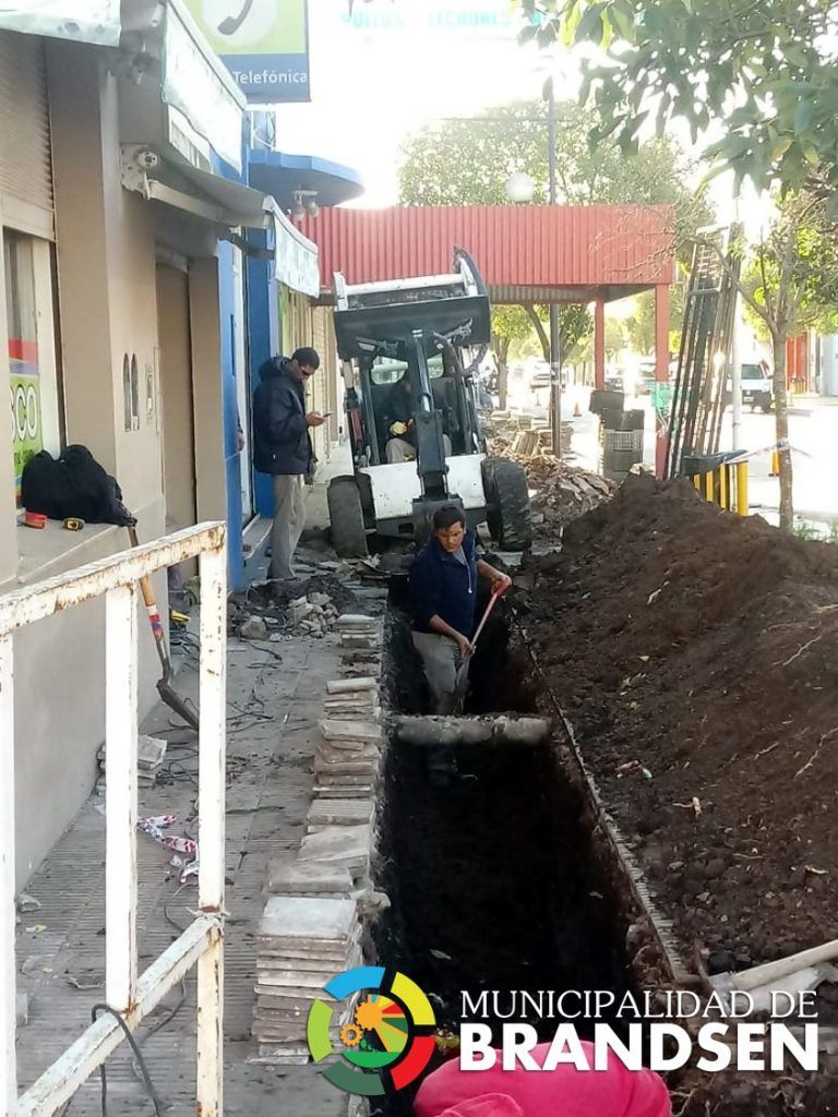 BRANDSEN: Se trabaja en el mejoramiento del sistema cloacal 8