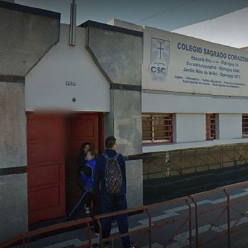 Denunciaron a un cura por acosar alumnos mientras se confesaban 4