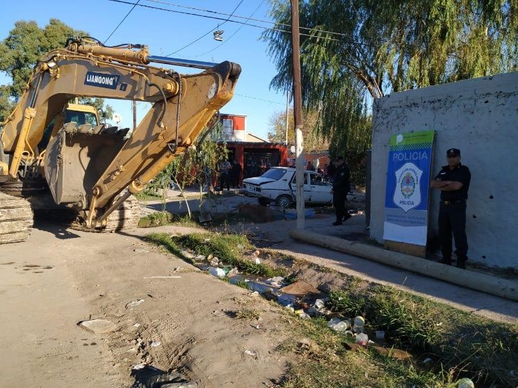 La Plata: derribaron un búnker narco y hay tres detenidos 4