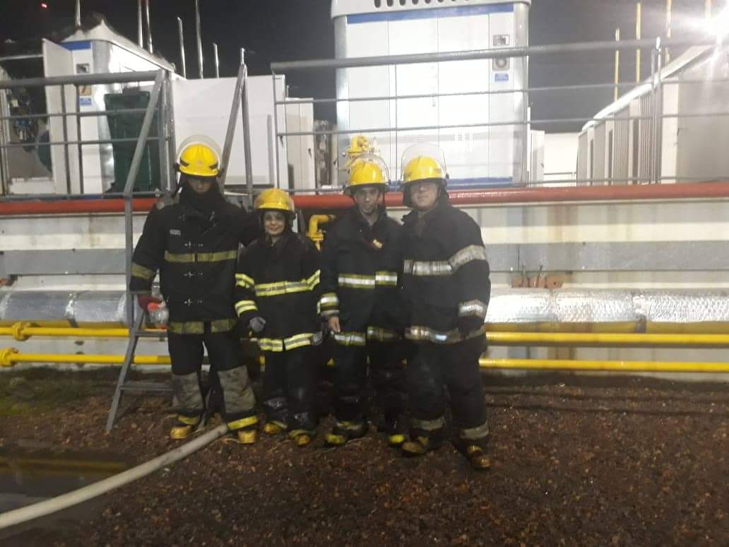 Domselaar: "el incendio en la planta de gas está controlado y no hay riesgos" 13