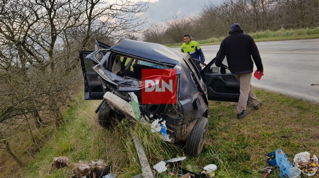 BRANDSEN: Impactante accidente entre dos autos en ruta 29 10