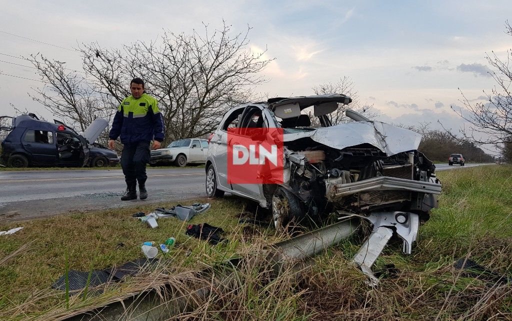 BRANDSEN: Impactante accidente entre dos autos en ruta 29 8