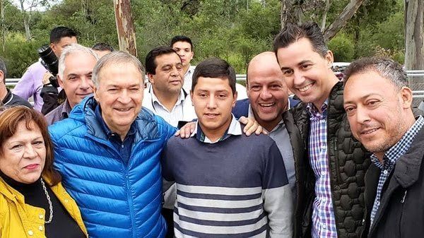 Tiene 19 años y es el intendente más joven de la historia del país 4