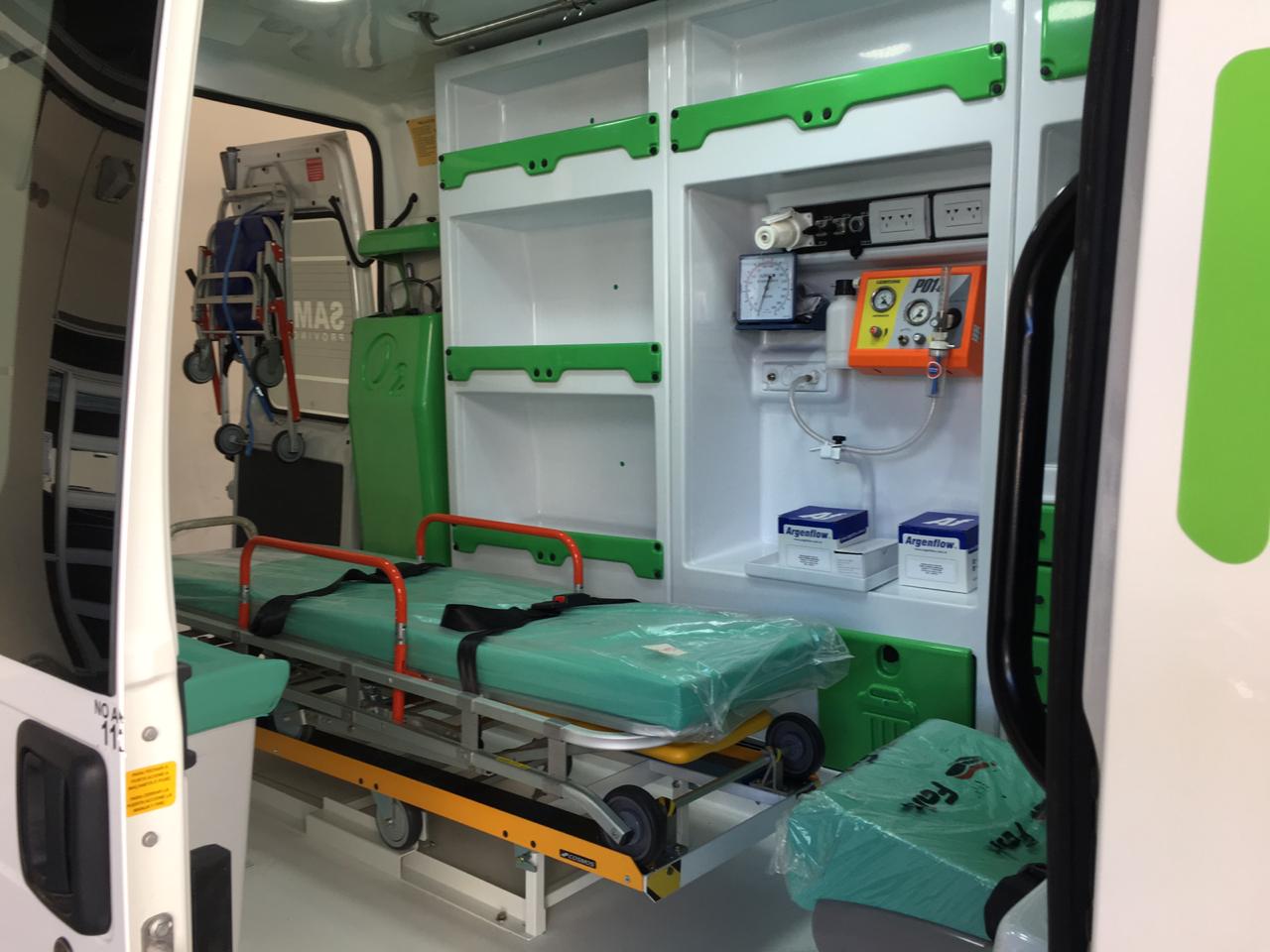 MONTE: Ferrandi gestionó una nueva ambulancia totalmente equipada para el hospital local 7