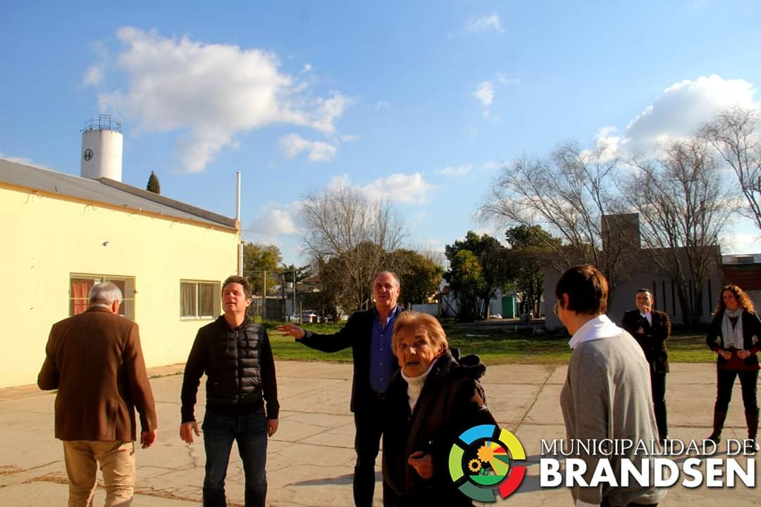 BRANDSEN: La secundaría N°3 de Jeppener inauguró techo nuevo 7