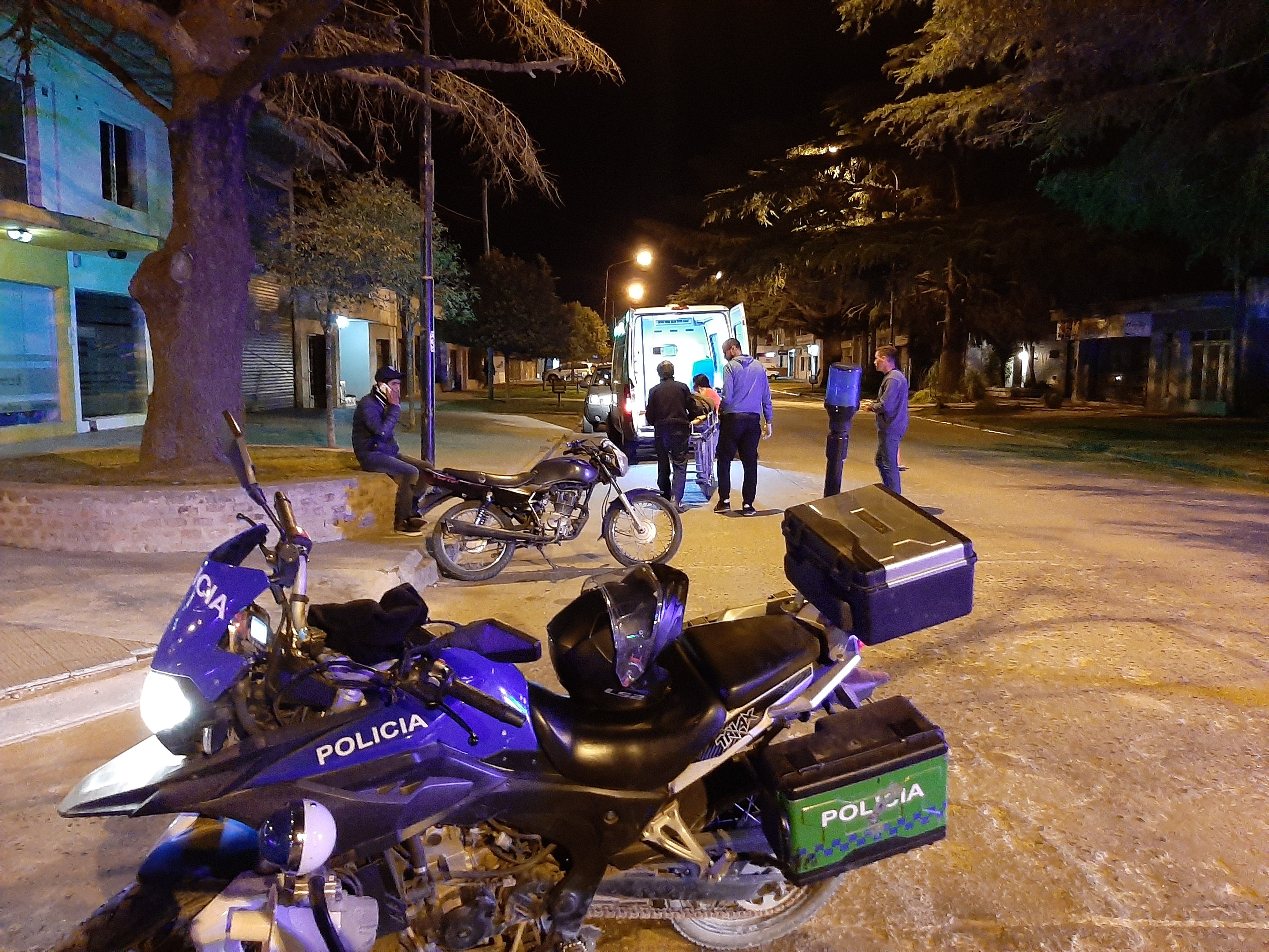 BRANDSEN: En menos de una hora se produjeron dos accidentes con motos en el centro de la ciudad 6