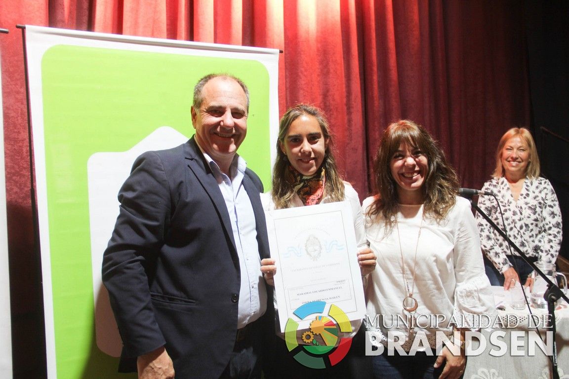 BRANDSEN: El municipio entregó veinticinco escrituras y firmó otras 116 12