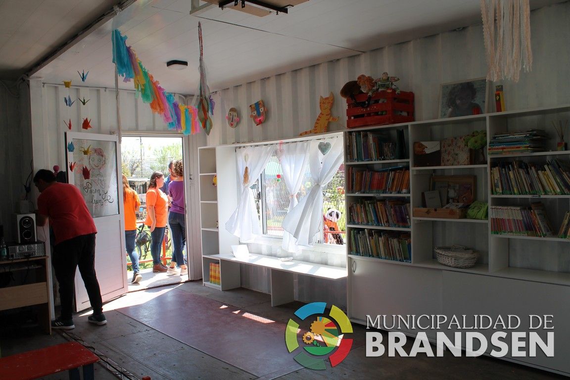 BRANDSEN: Se inauguró la biblioteca infantil "Corazón de Mandarina" 7