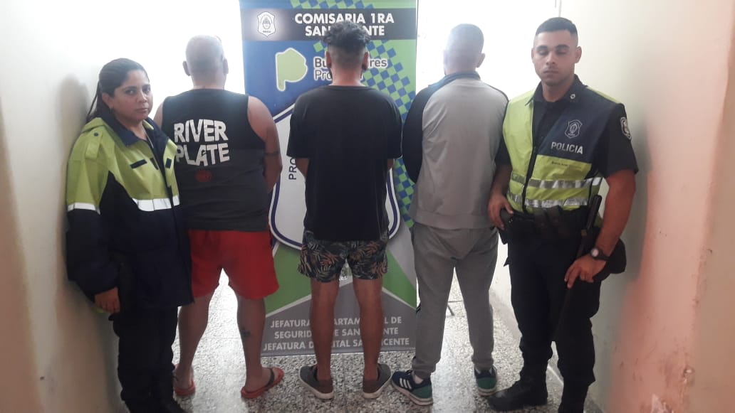 SAN VICENTE: Detuvieron a tres delincuentes fuertemente armados investigados por robos 4