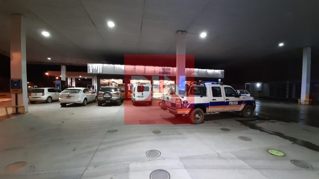 BRANDSEN: Motochorros armados asaltaron la estación de servicio YPF 3