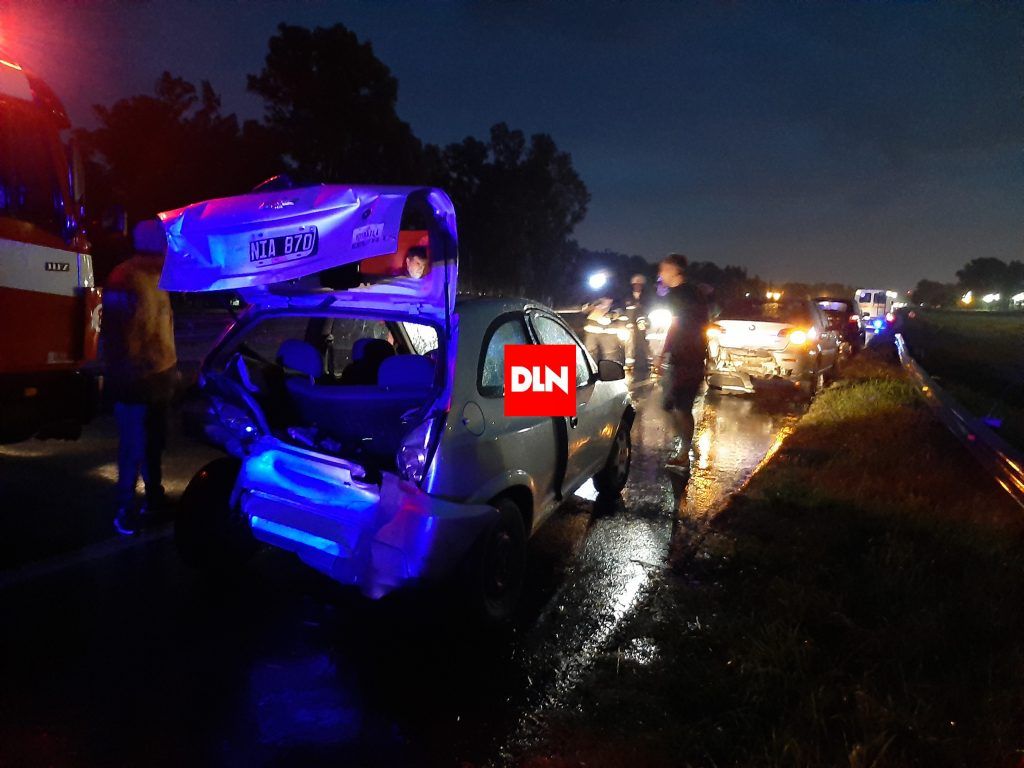 Choque múltiple en ruta 2 a la altura de Brandsen: hay varios heridos 4