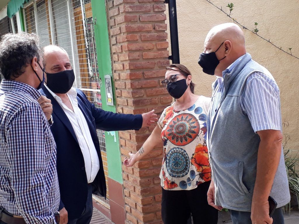 BRANDSEN: El intendente firmó convenio para la repavimentación de calles e importantes obras 3