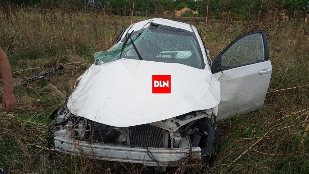 BRANDSEN: Impactante vuelco en la ruta 2 dejó una persona herida 2