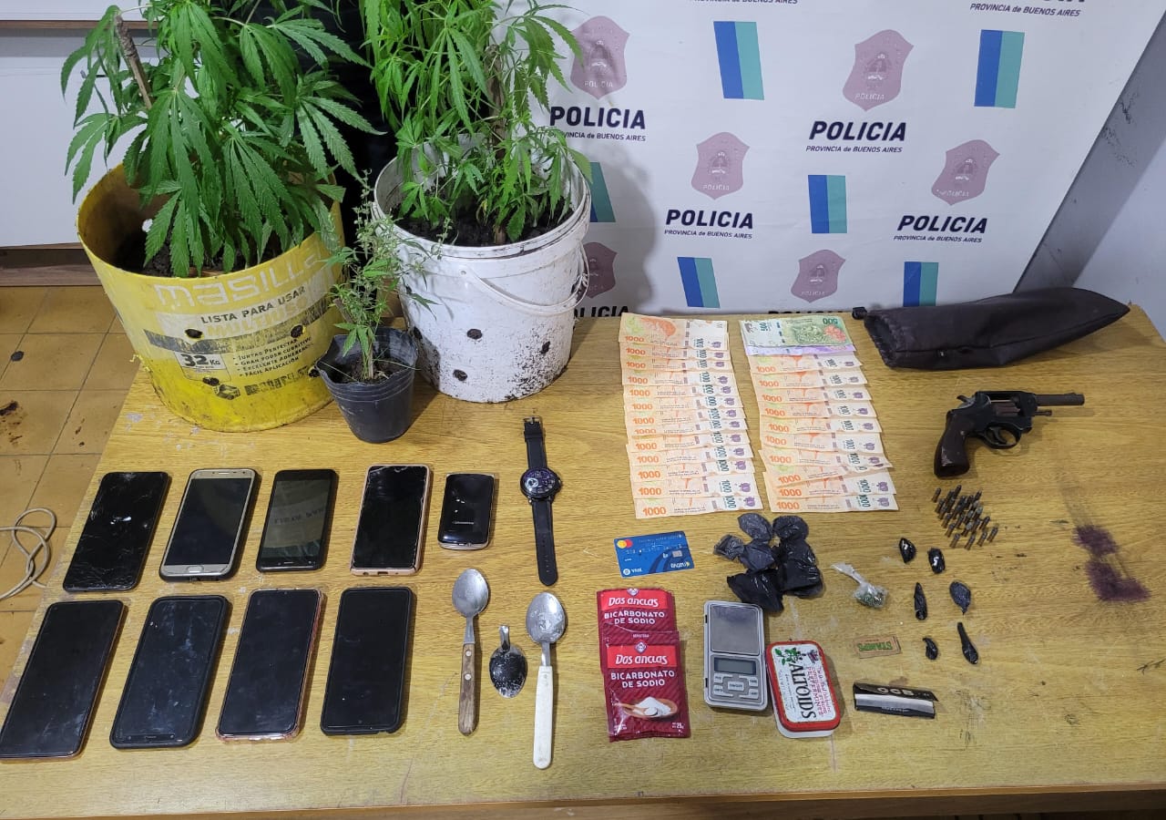 Lo secuestrado por la policía de Brandsen