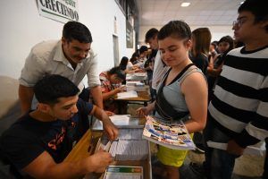 Fernando Raitelli lanzó el Boleto Estudiantil Superior Gratuito: el beneficio alcanza a más de 1000 jóvenes de Brandsen 4